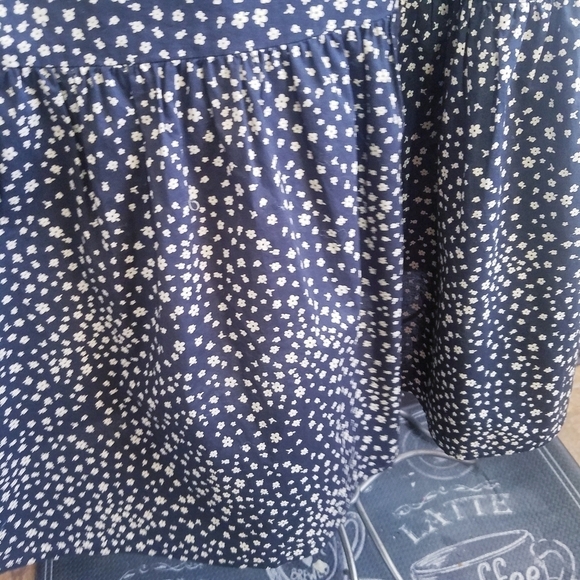 Levi's | Black Floral Midi Flare Dress M - Picture 13 of 15